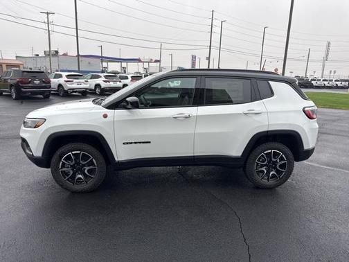 2026 Jeep Compass Trailhawk