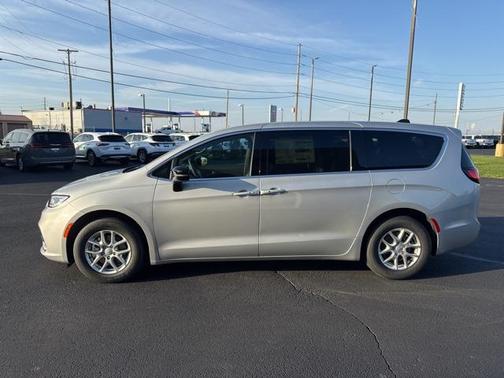 2026 Chrysler Pacifica L