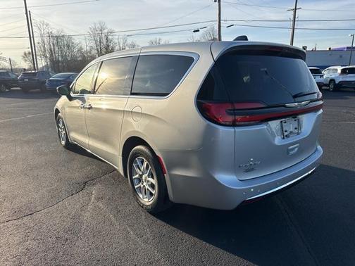 2026 Chrysler Pacifica L