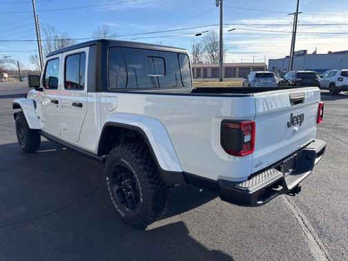 2026 Jeep Gladiator Willys