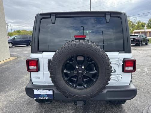 2022 Jeep Wrangler Unlimited Sport