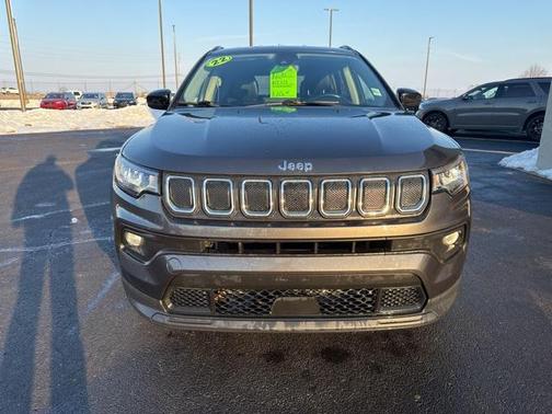 2022 Jeep Compass Latitude Lux