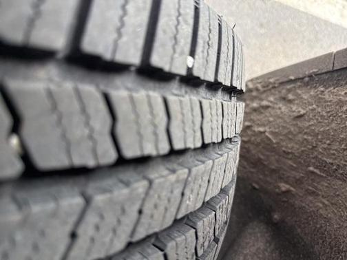 2017 GMC Acadia SLE-1