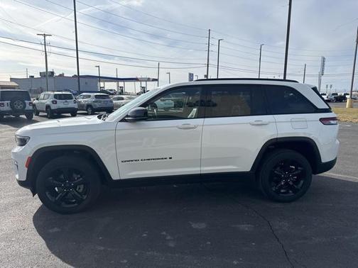 2023 Jeep Grand Cherokee Altitude