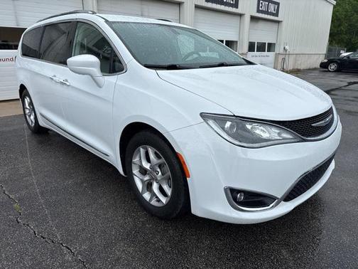 2019 Chrysler Pacifica Touring-L Plus