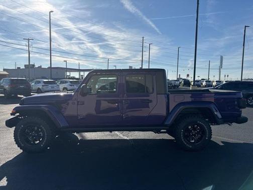 2026 Jeep Gladiator Willys