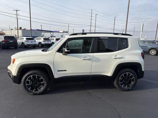 2023 Jeep Renegade Upland