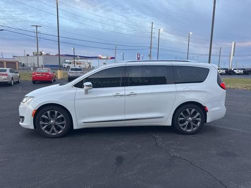 2018 Chrysler Pacifica Limited