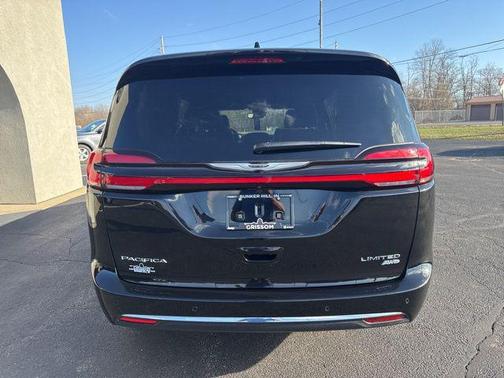 2026 Chrysler Pacifica Limited