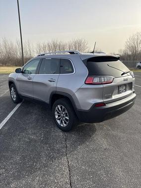2021 Jeep Cherokee Latitude Plus