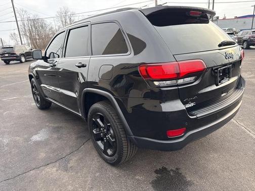 2019 Jeep Grand Cherokee Upland