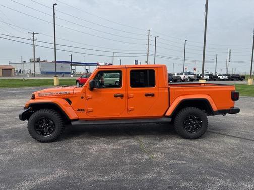 2025 Jeep Gladiator High Tide