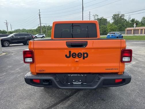 2025 Jeep Gladiator High Tide