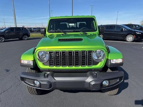 2026 Jeep Gladiator Sport S