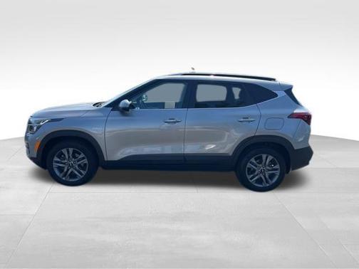2022 Kia Seltos S