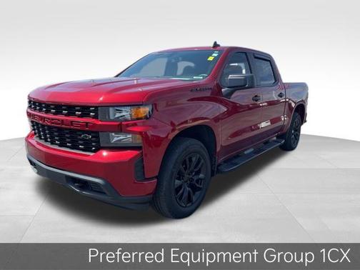 2022 Chevrolet Silverado 1500 Custom