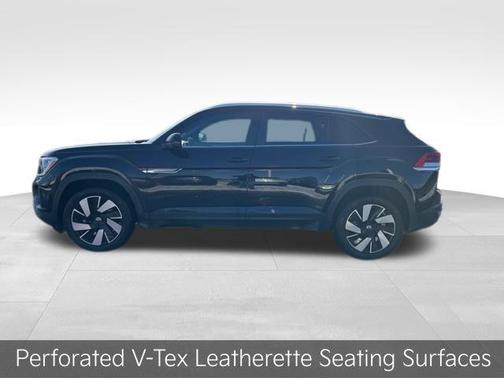2024 Volkswagen Atlas Cross Sport 2.0T SE w/Technology 4MOTION
