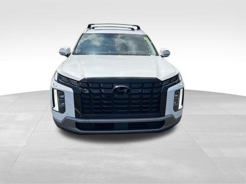 White 2023 Hyundai PALISADE Limited