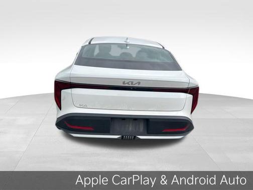 Snow White Pearl 2025 Kia K4 LXS