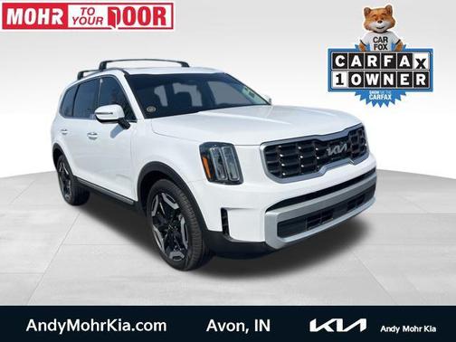 Glacial White Pearl 2024 Kia Telluride S