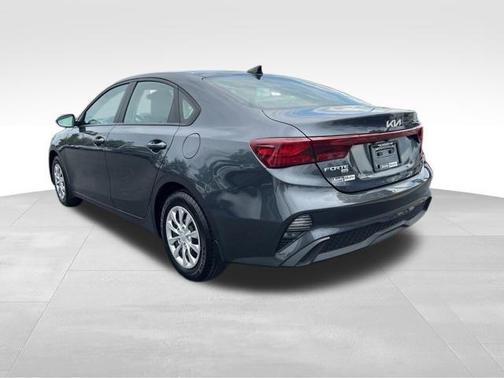 2023 Kia Forte LX
