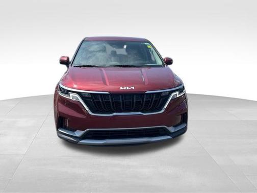 2023 Kia Carnival LX