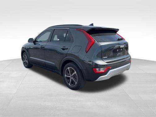 2023 Kia Niro EX