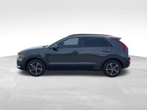 2023 Kia Niro EX