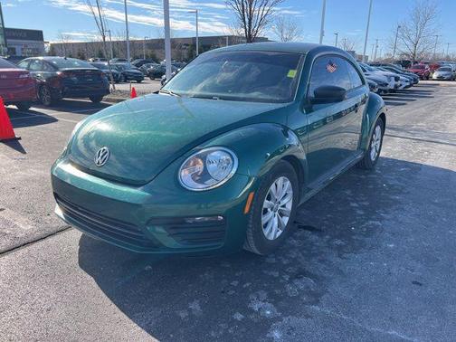 2018 Volkswagen Beetle 2.0T Coast