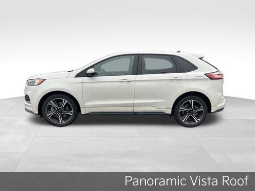 2022 Ford Edge ST