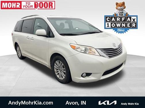 2016 Toyota Sienna XLE