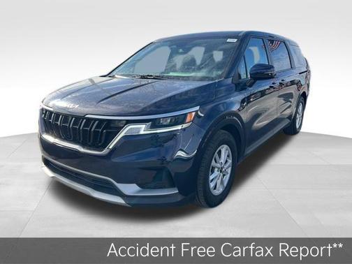 2024 Kia Carnival LX