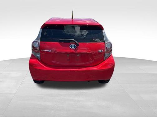 2014 Toyota Prius c Four