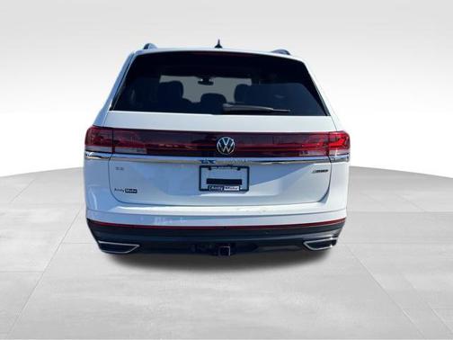 2024 Volkswagen Atlas 2.0T SE w/Technology 4MOTION