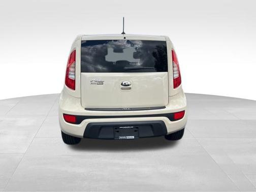2013 Kia Soul Base