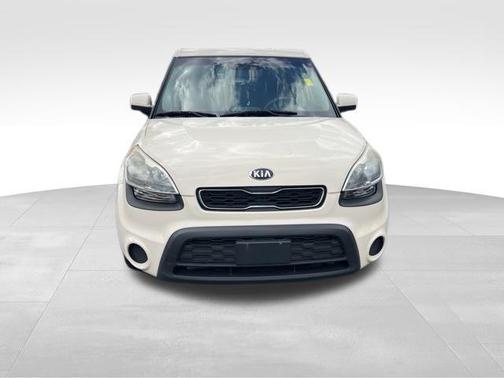 2013 Kia Soul Base
