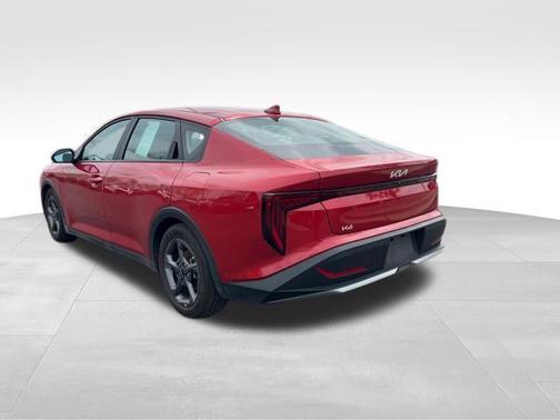 Currant Red 2025 Kia K4 LXS