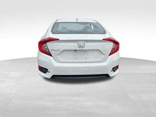 White 2017 Honda Civic EX