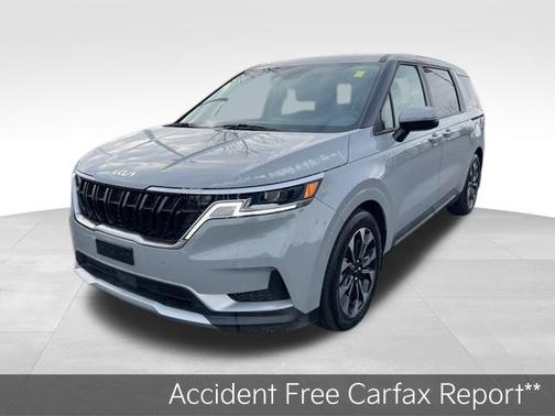 2024 Kia Carnival EX