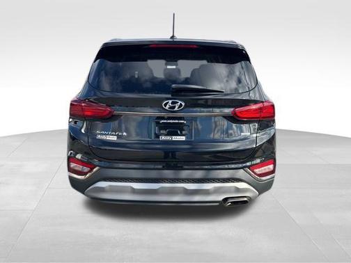 2019 Hyundai SANTA FE SE 2.4