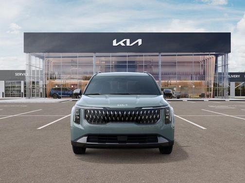 Green 2027 Kia Carnival EX