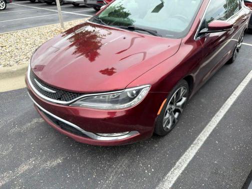 Velvet 2015 Chrysler 200 C