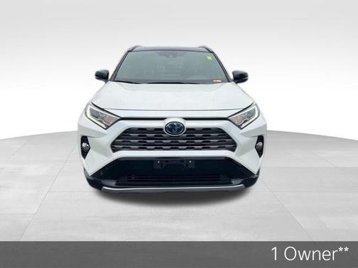 2019 Toyota RAV4 Hybrid SE