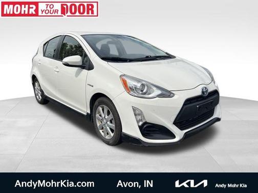 2017 Toyota Prius c Four