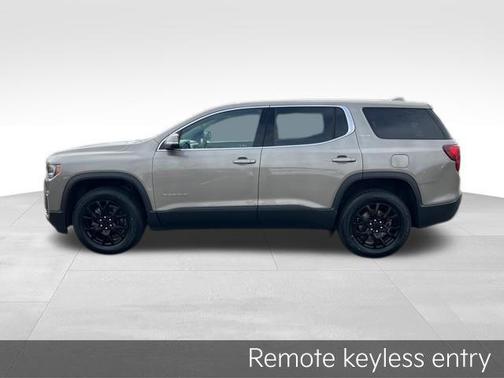 Light Stone Metallic 2023 GMC Acadia SLE