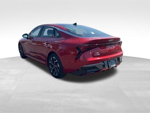 2025 Kia K5 EX