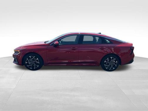 2025 Kia K5 EX