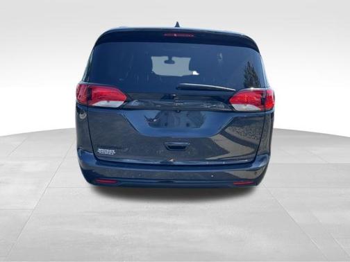 Maximum Steel Metallic Clearcoat 2019 Chrysler Pacifica Touring Plus