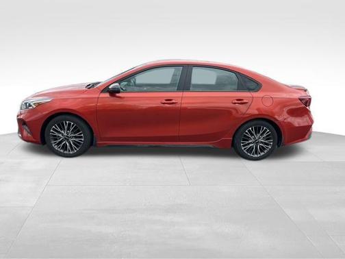 2022 Kia Forte GT-Line