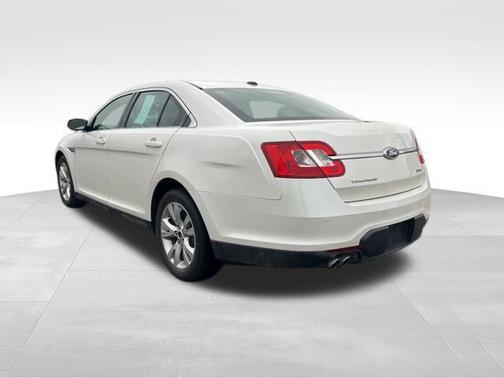 2011 Ford Taurus SEL
